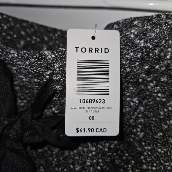 Torrid 00 Knit Mini Skirt - Picture 2 of 2